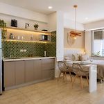 Beachfront Studio With Stunning Ocean Views
