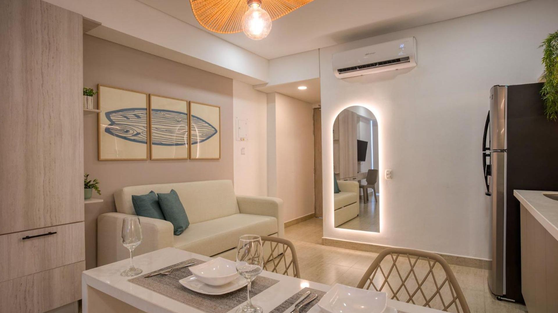 Beachfront With Stunning Ocean Views Cartagena
