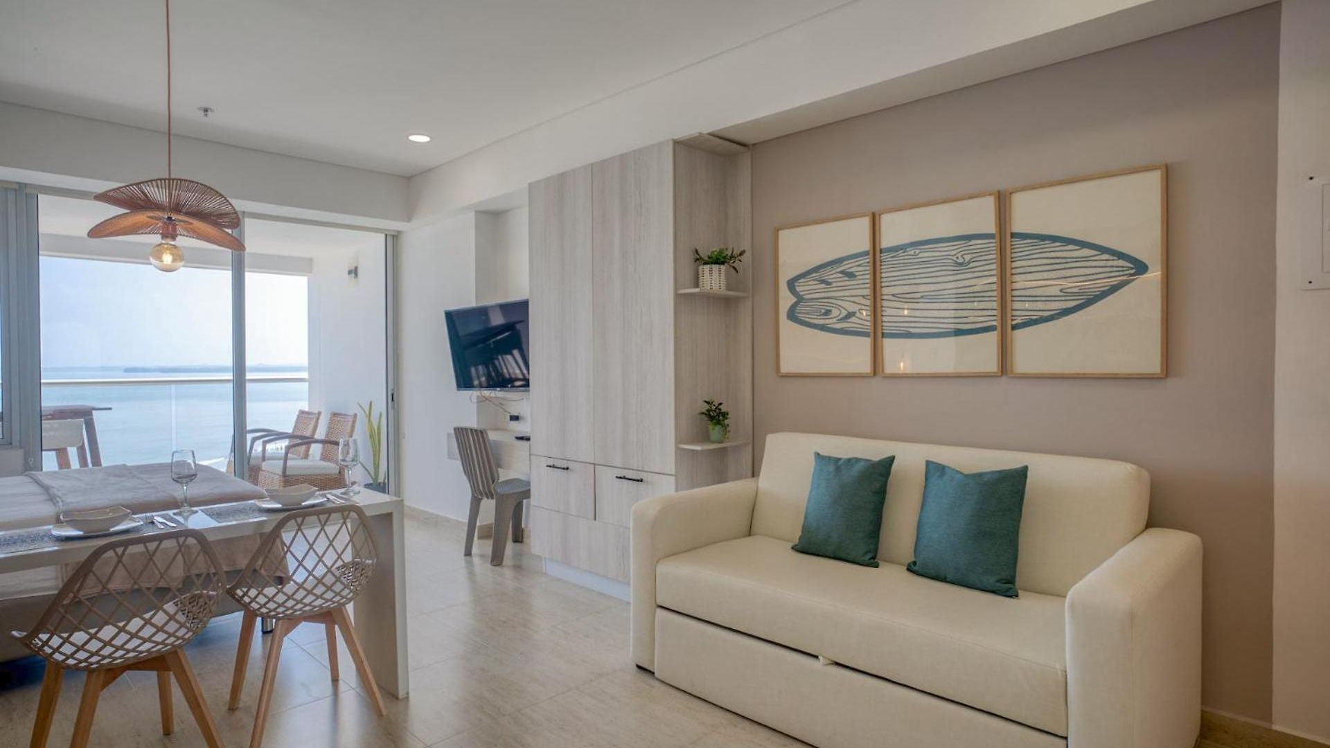 Beachfront With Stunning Ocean Views Apartamento
